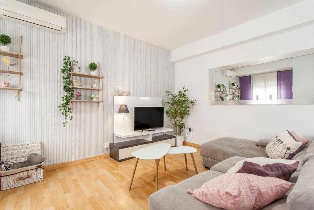 Rualva Flats, Viveros Chic & Central Valencia Exterior photo