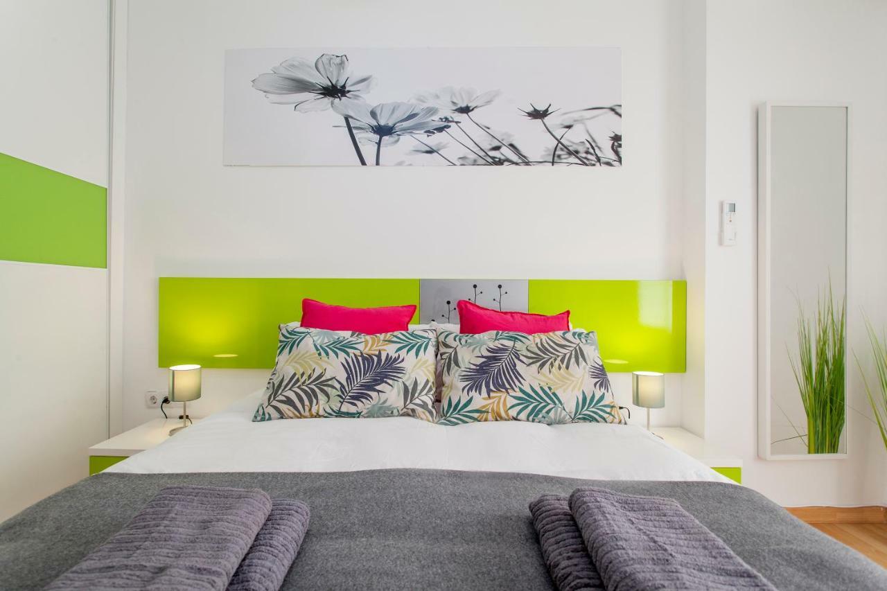 Rualva Flats, Viveros Chic & Central Valencia Exterior photo